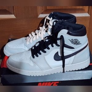 Air Jordan 1 High OG Defiant
